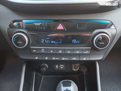 Hyundai Tucson 2019 - фото 19