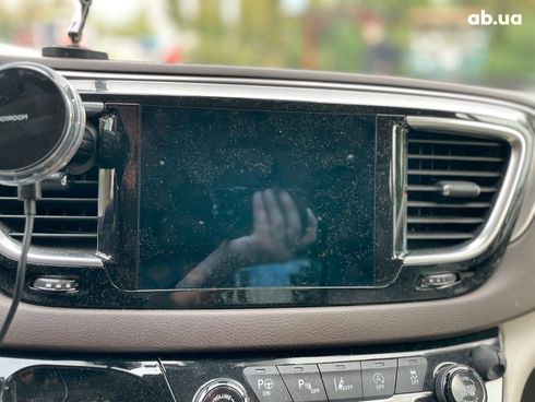 Chrysler Pacifica 2017 серый - фото 92