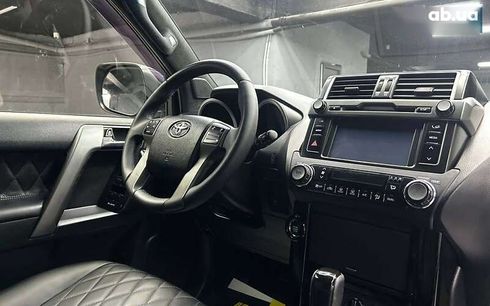 Toyota Land Cruiser Prado 2015 - фото 18