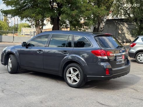 Subaru Legacy Outback 2010 серый - фото 3