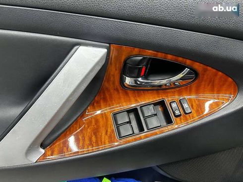Toyota Camry 2008 - фото 26