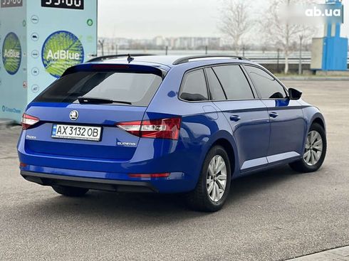 Skoda Superb 2018 - фото 14