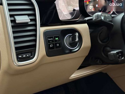 Porsche Cayenne 2018 - фото 21