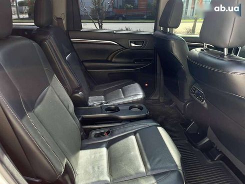 Toyota Highlander 2015 - фото 22