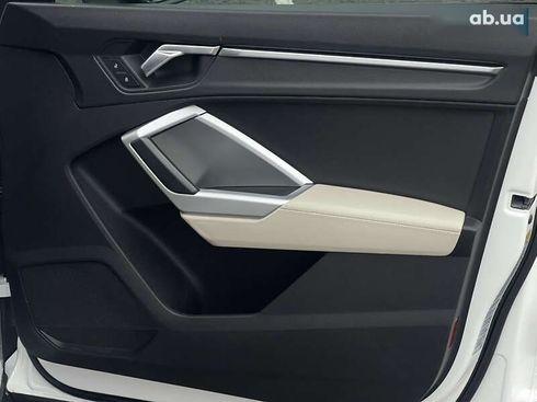 Audi Q3 2019 - фото 27
