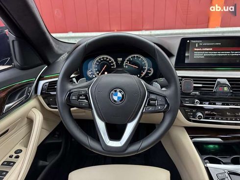 BMW 5 серия 2018 - фото 15