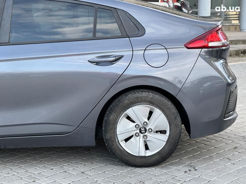 Hyundai Ioniq 2017 серый - фото 17