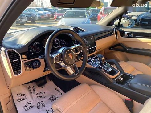 Porsche Cayenne 2019 - фото 12