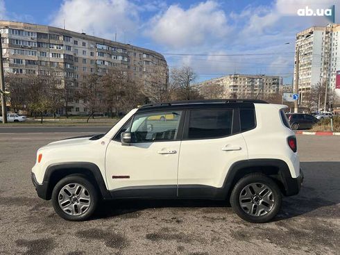 Jeep Renegade 2016 - фото 7