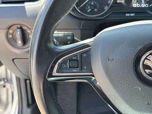 Skoda Octavia 2016 - фото 20