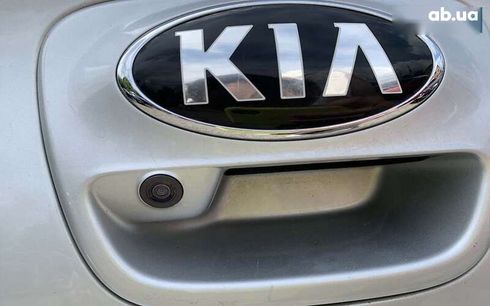 Kia Rio 2016 - фото 7