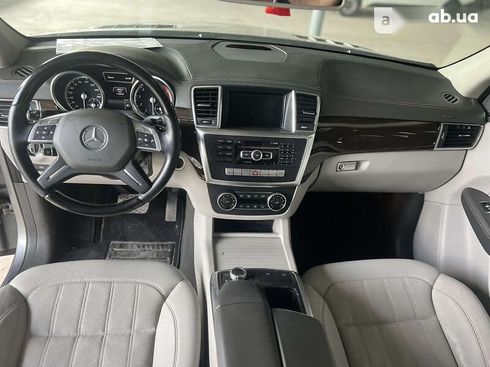 Mercedes-Benz GL-Класс 2015 - фото 18
