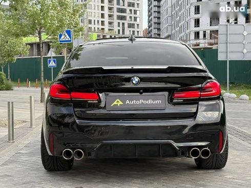 BMW 5 серия 2017 - фото 10