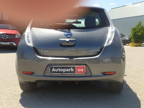 Nissan Leaf 2017 серый - фото 36