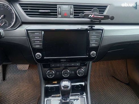 Skoda Superb 2015 - фото 21