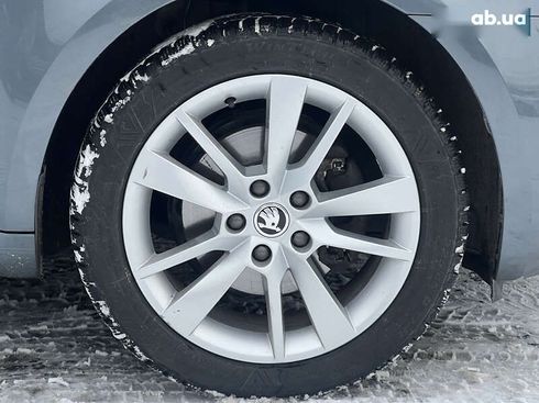 Skoda Octavia 2019 - фото 23