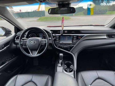 Toyota Camry 2018 - фото 22