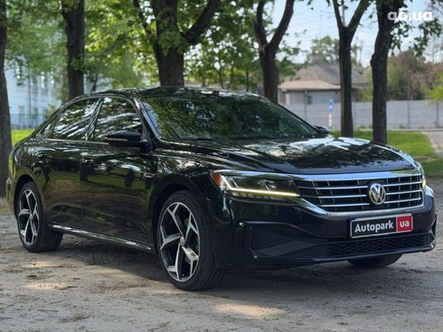 Volkswagen Passat 2020 черный - фото 5