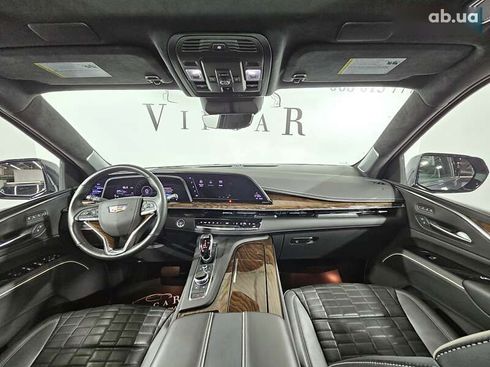 Cadillac Escalade 2022 - фото 18