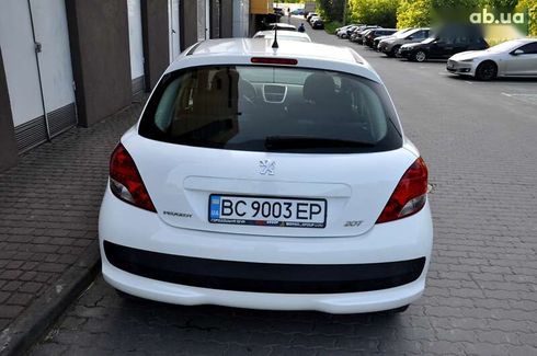 Peugeot 207 2011 - фото 8