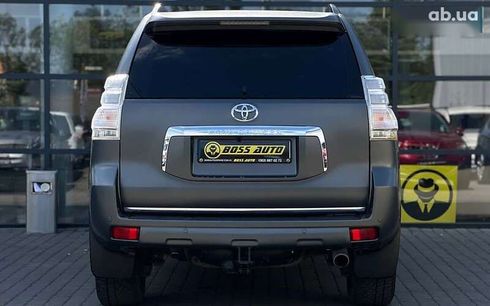 Toyota Land Cruiser 2012 - фото 5