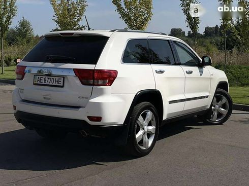 Jeep Grand Cherokee 2012 - фото 5