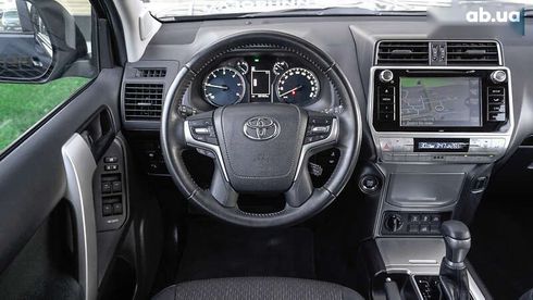 Toyota Land Cruiser Prado 2019 - фото 9