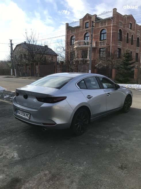 Mazda 3 2019 серебристый - фото 6