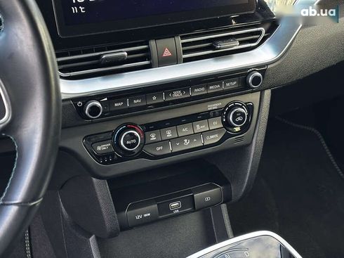 Kia Niro 2021 - фото 23