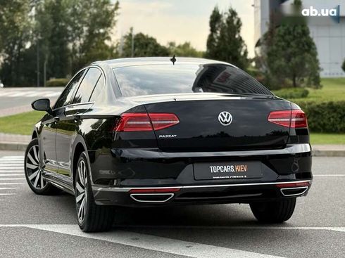 Volkswagen Passat 2018 - фото 9