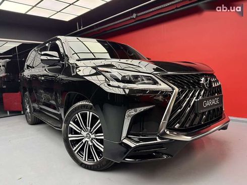 Lexus LX 2019 - фото 11