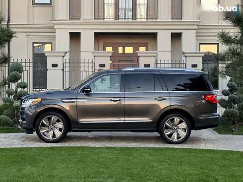 Lincoln Navigator 2018 - фото 6