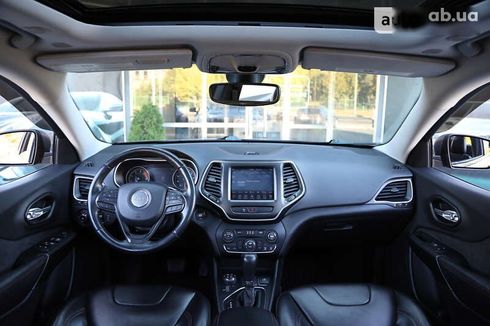 Jeep Cherokee 2019 - фото 13