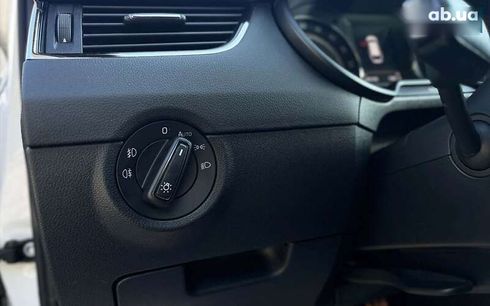 Skoda Octavia 2018 - фото 11