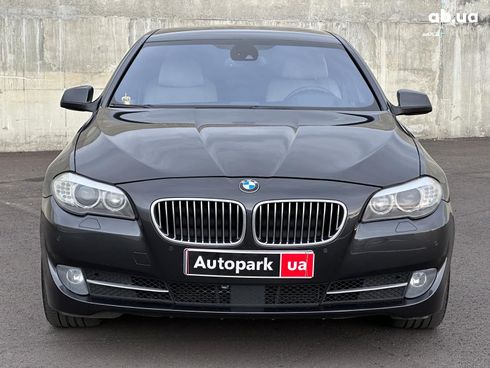 BMW 5 серия 2012 серый - фото 3