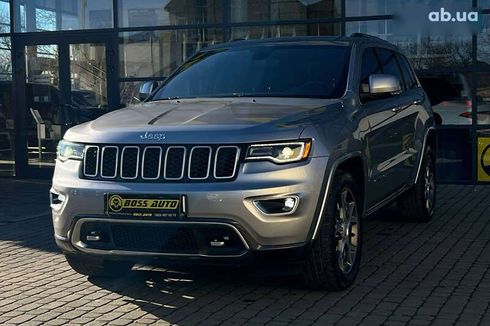 Jeep Grand Cherokee 2018 - фото 3