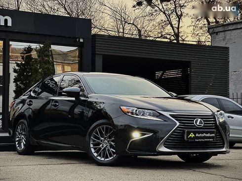 Lexus ES 2018 - фото 7