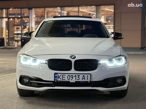 BMW 3 серия 2018 - фото 11