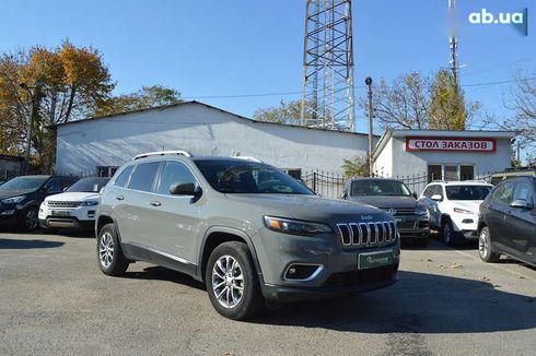 Jeep Cherokee 2019 - фото 2