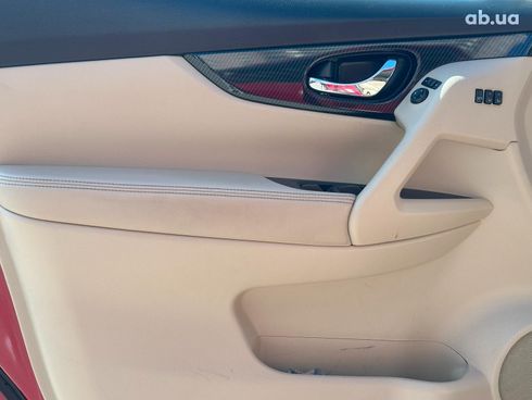 Nissan Rogue 2017 красный - фото 12