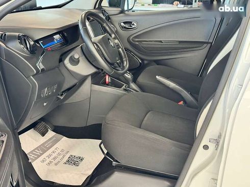 Renault Zoe 2019 - фото 26