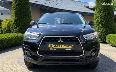 Mitsubishi Outlander 2015 - фото 2