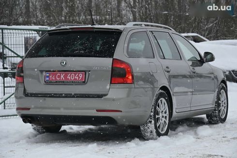 Skoda Octavia 2012 - фото 12