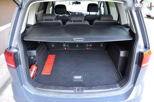 Volkswagen Touran 2020 - фото 20