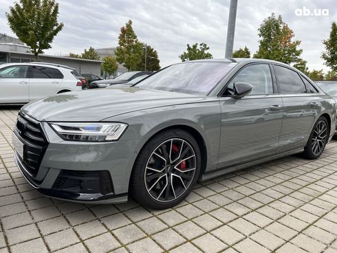 Audi S8 2020 - фото 6