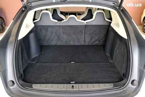 Tesla Model X 2019 белый - фото 9