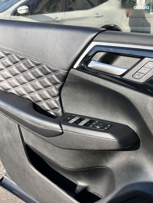 Mitsubishi Outlander 2023 - фото 26