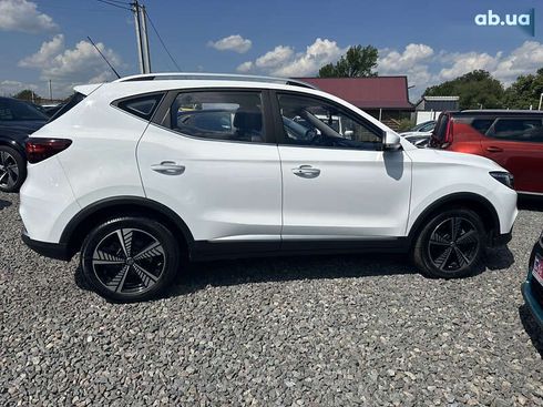 MG ZS EV 2021 - фото 24