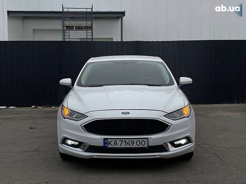 Ford Fusion 2017 - фото 10