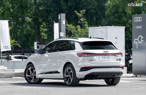 Audi Q4 e-tron 2024 - фото 6